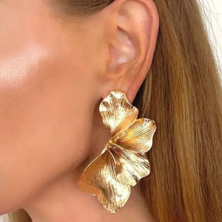 Brinco Maxi Flor Dourado