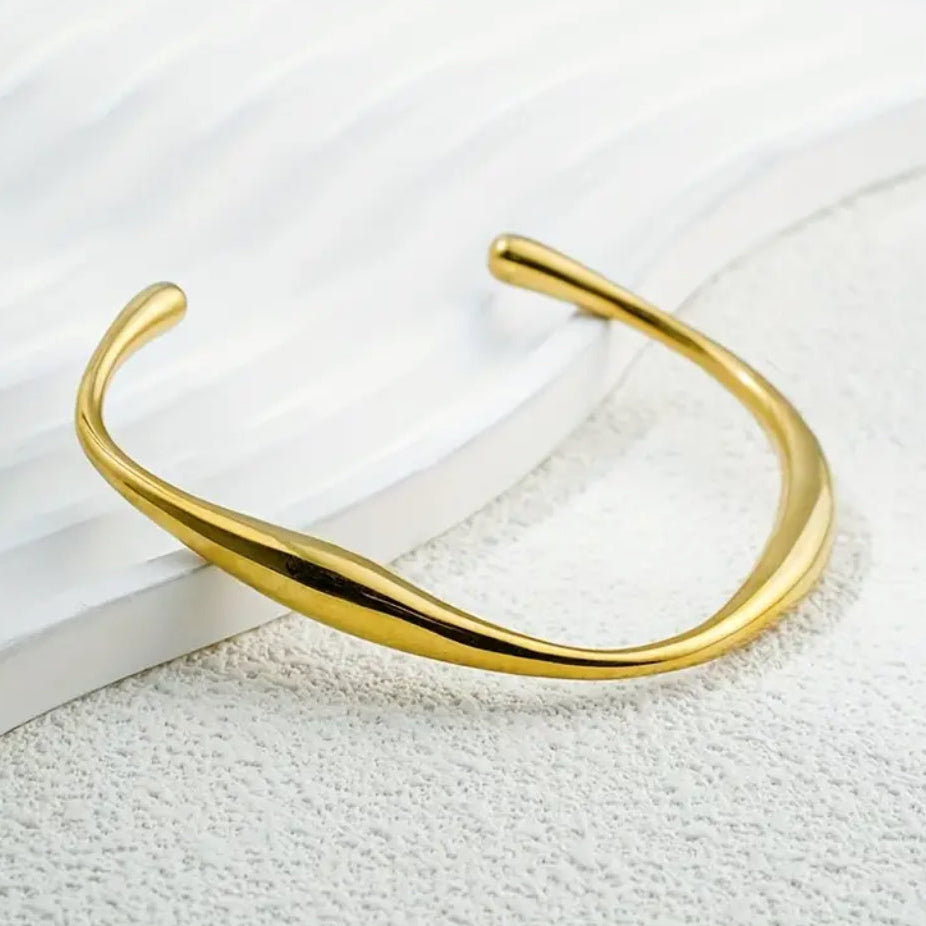 Pulseira Bracelete Fino Orgânico dourado