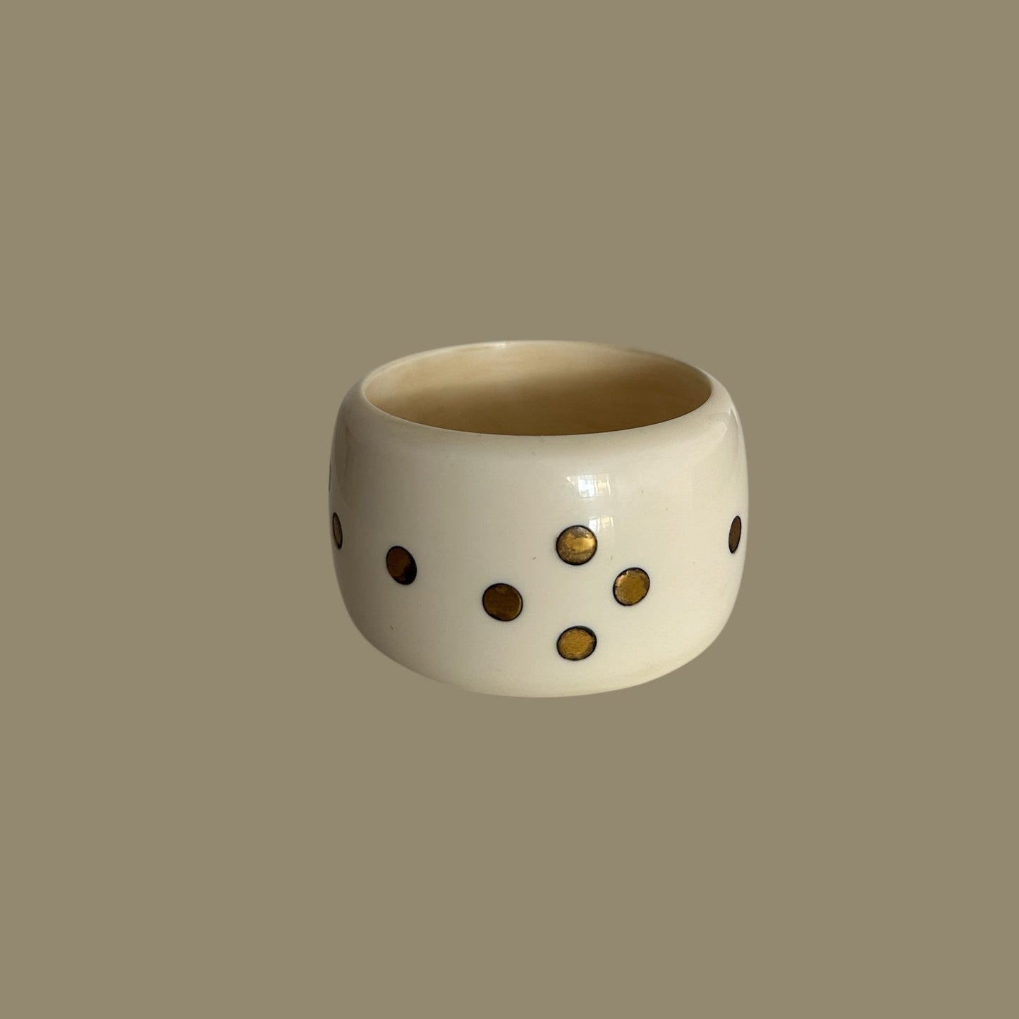 Pulseira Bracelete Indiano Resina Branco Com Dourado