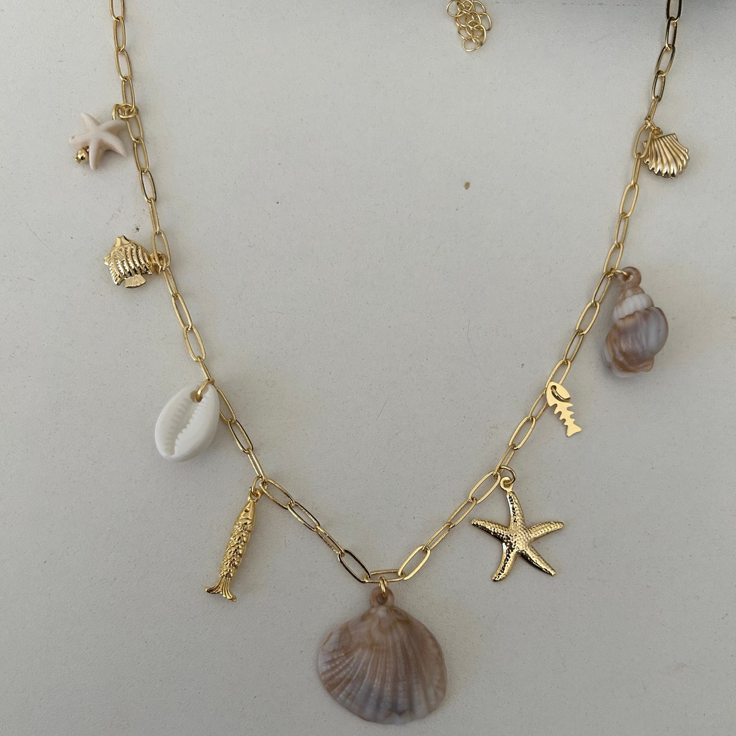 Colar Corrente Com Pingente Mar Dourado