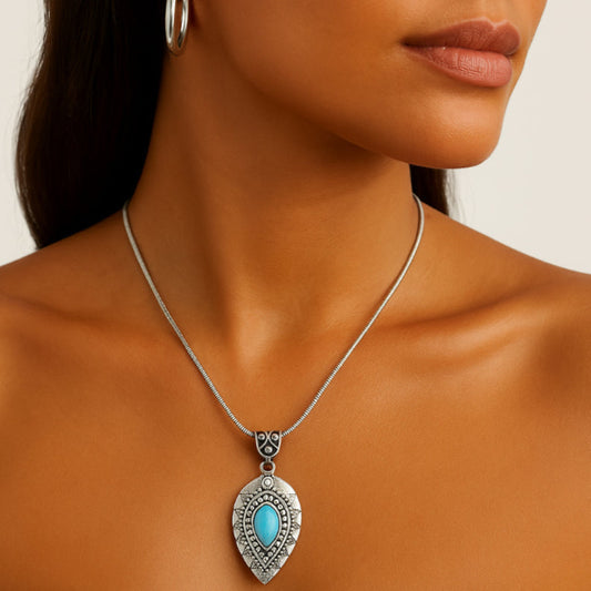 Colar Corrente com Pingente Boho e turquesa Prateado
