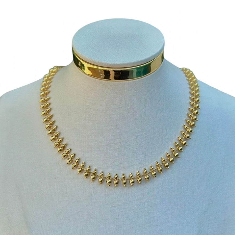 Colar Chocker com Bolinhas