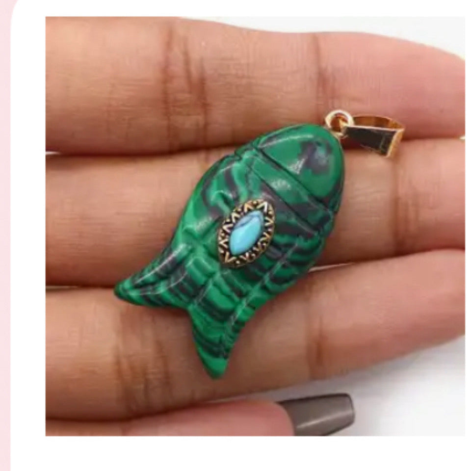 Colar Courinho Com Pingente Peixe
