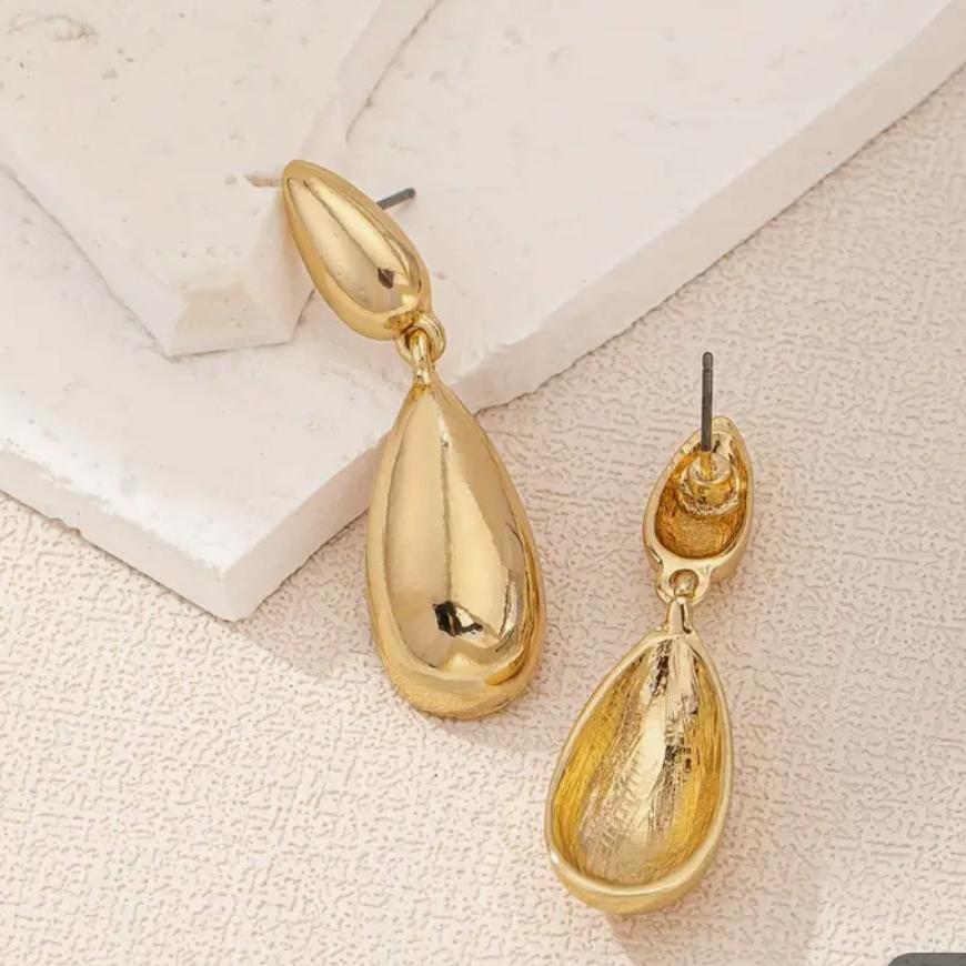 Brinco 2 Gotas Pendurado Folheado Dourado