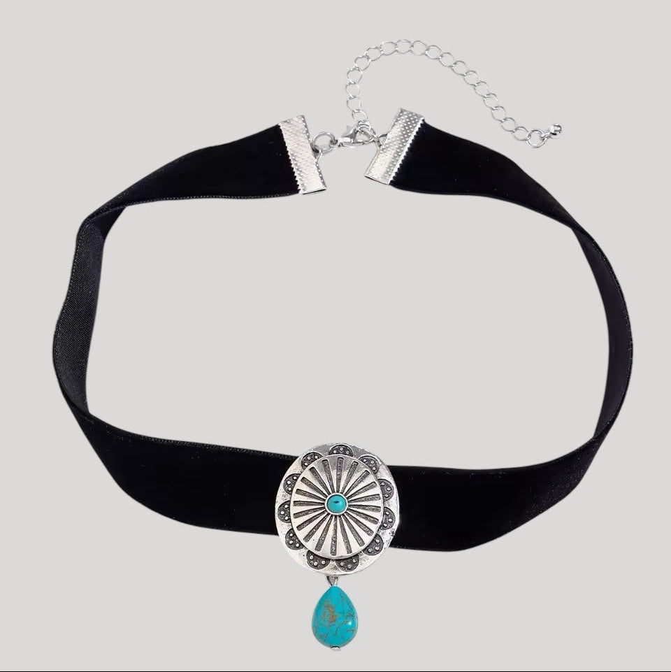 Colar Chocker Veludo com Mandala e Pedra Turquesa