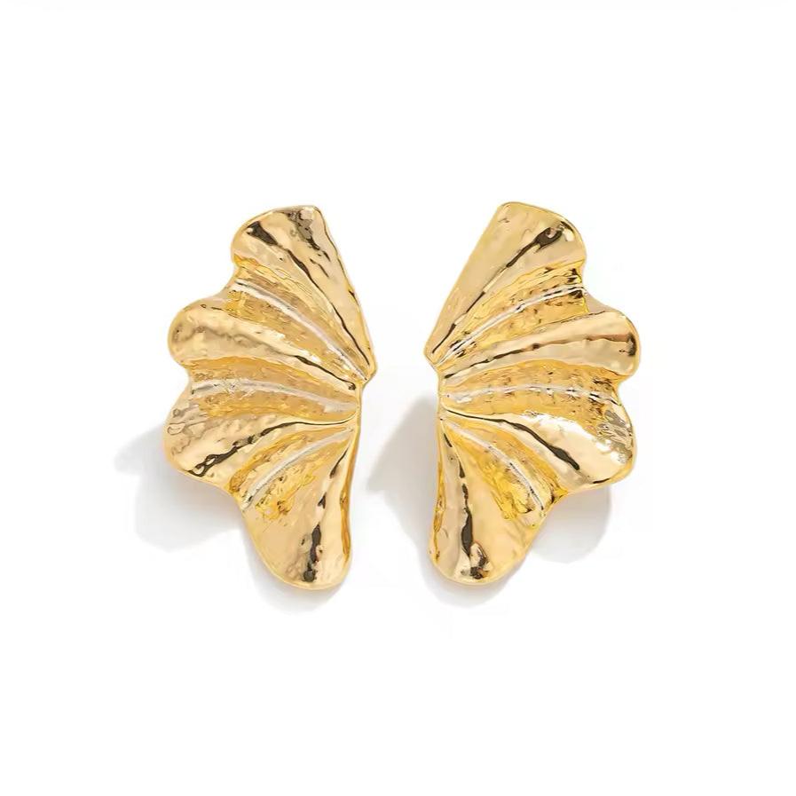 Brinco folha Irregular Minimalista Dourado Folheado