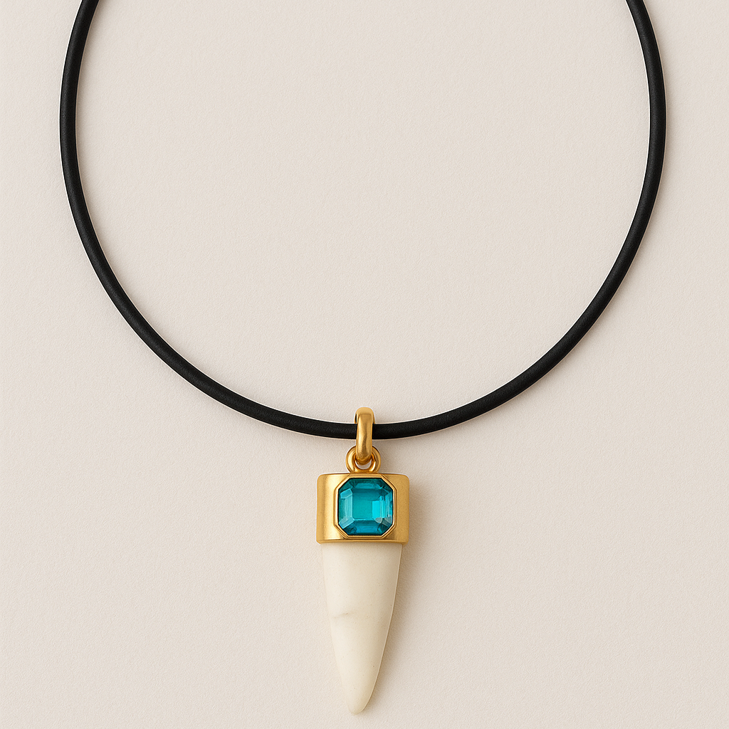 Colar Chocker Fio Dente Com Pedra