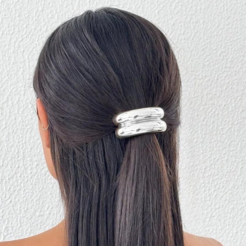 Presilha Com Elástico De Cabelo e Metal