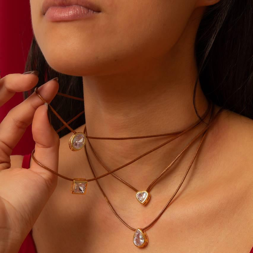 Colar Fio Com Zircônia Dourado