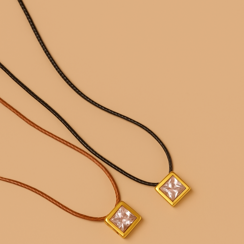 Colar Fio Com Zircônia Dourado