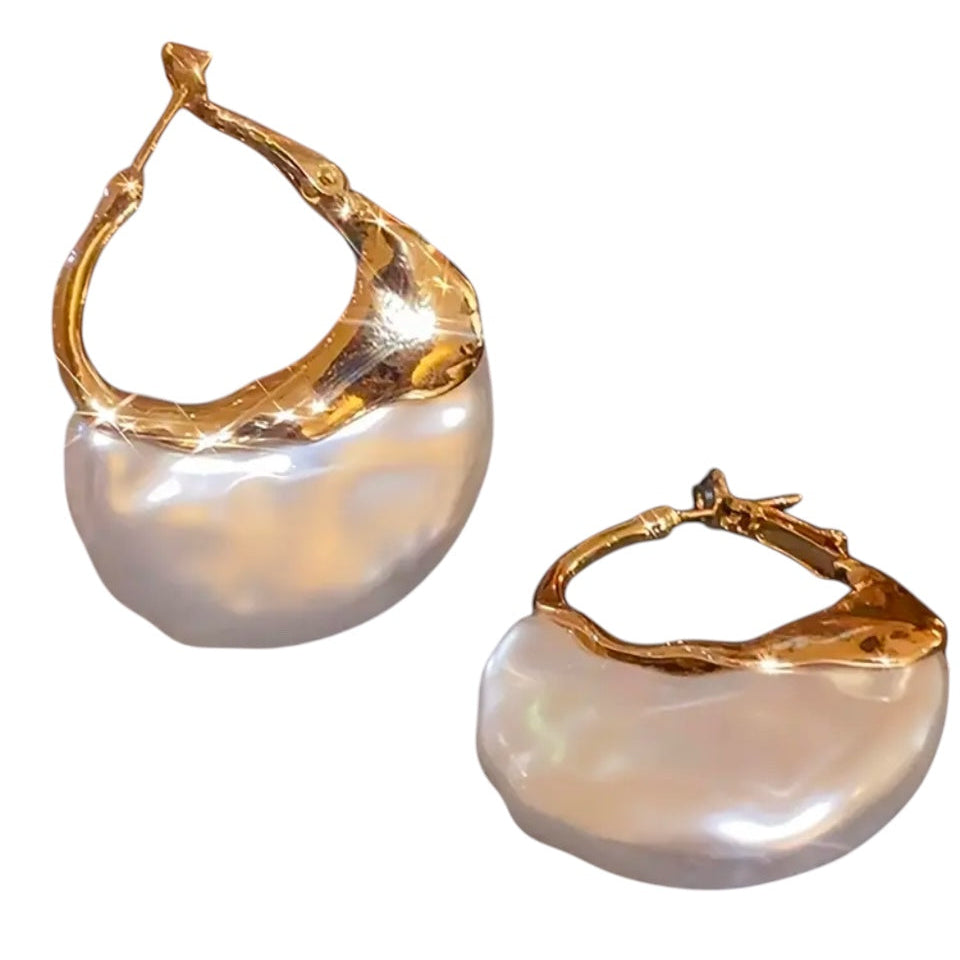 Brinco Argola Com Detalhe Perolado Dourado