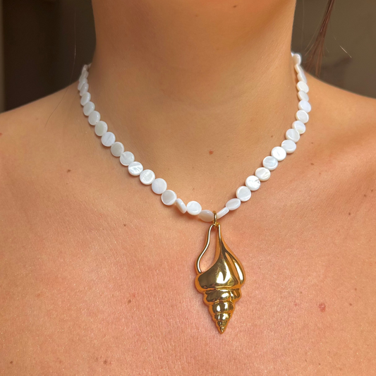 Colar Madrepérola Concha Dourado