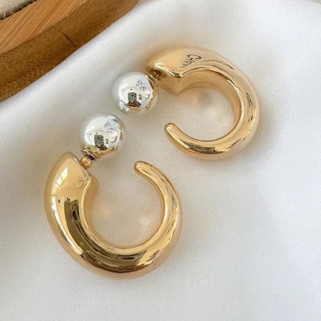 Brinco de Argola Oval com Fecho de Esfera Bicolor