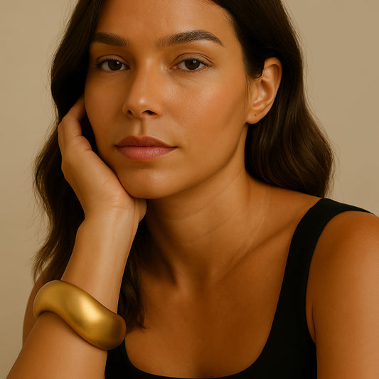 Pulseira Bracelete Curvado Dourado