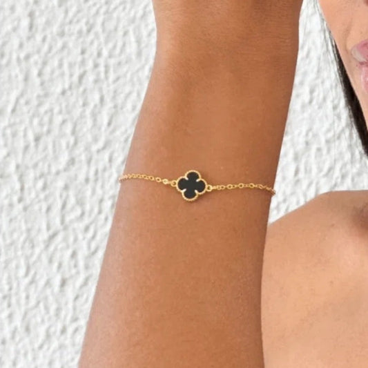 Pulseira Com Pingente Trevo Folheado